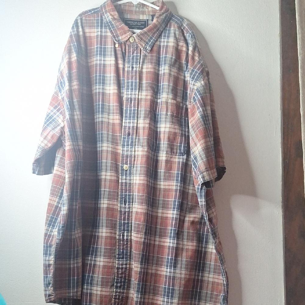 American Eagle Outfitters Red and Blue Casual Button Down Shirt